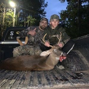 Meet your Posher, Hunter